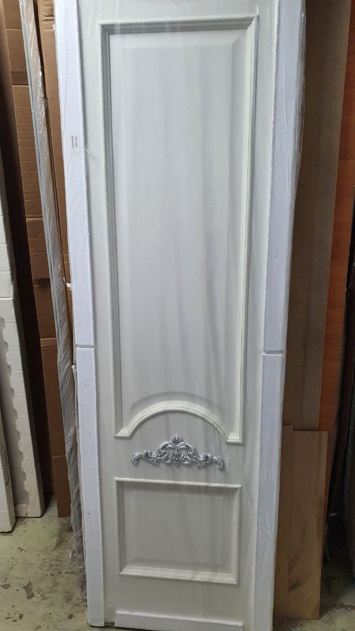 Дверь с французской решеткой шпон дуба