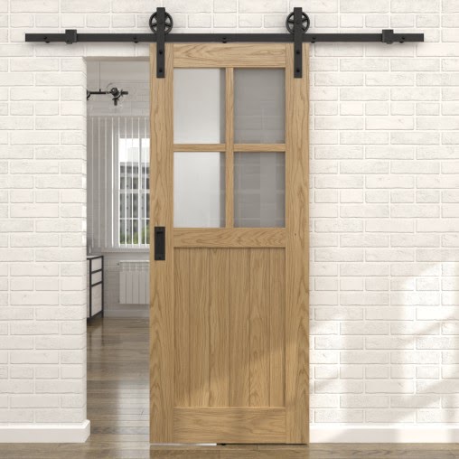 Раздвижная амбарная дверь RL005 (натуральный шпон дуба, остекленная)