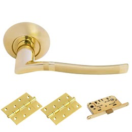 Фурнитура для дверей. MH04SG-GP-MS4BB (Комплект матовое золото – золото: дверная ручка ЦАМ, защелка, 2 петли)